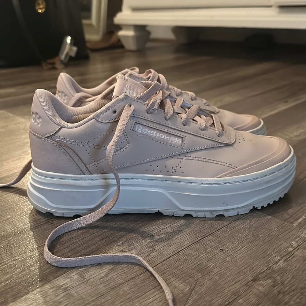 REEBOK WOMANS CLUB C DOUBLE GEO